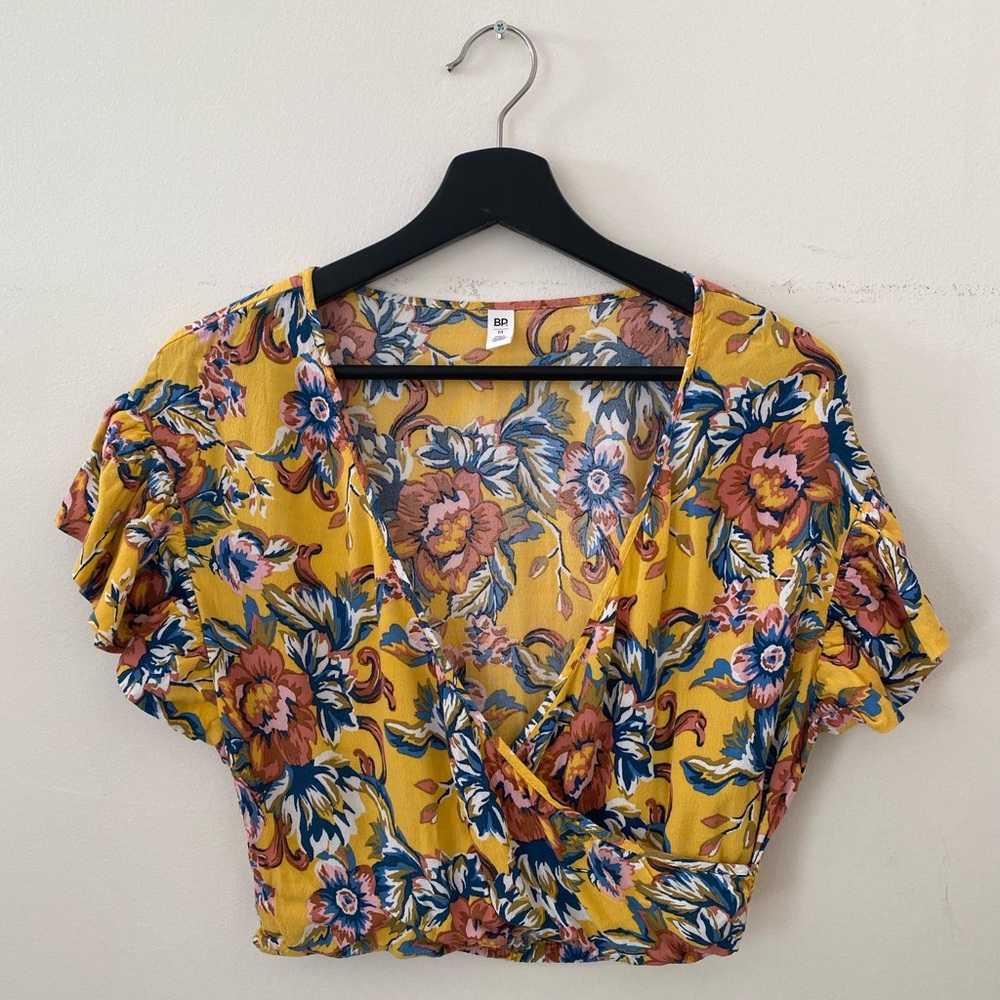 BP Yellow Flutter Sleeve Crop Blouse